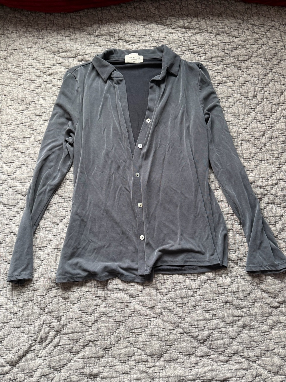 Kim & Cami Charcoal Gray Button-Down Long Sleeve Top